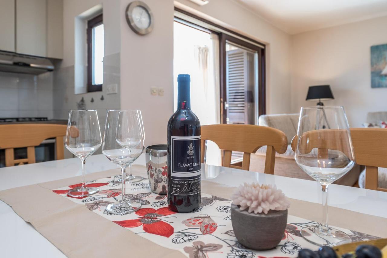 Stedi Apartment Lukoran Экстерьер фото