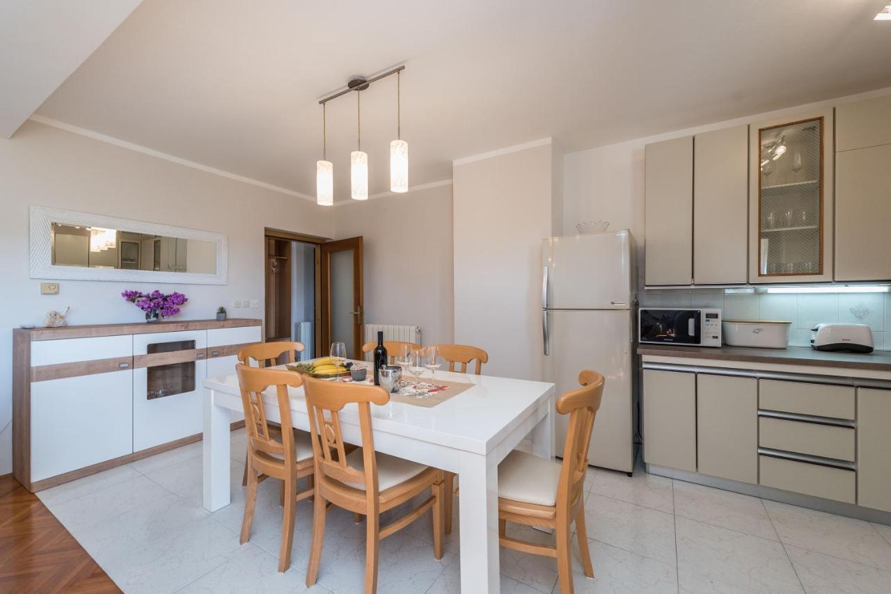 Stedi Apartment Lukoran Экстерьер фото
