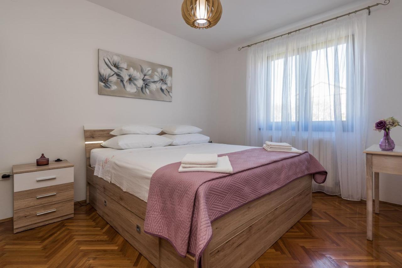 Stedi Apartment Lukoran Экстерьер фото