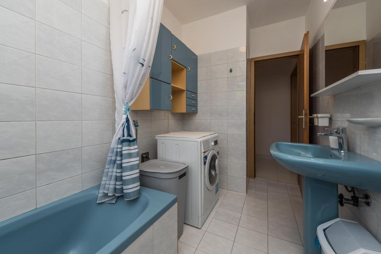 Stedi Apartment Lukoran Экстерьер фото