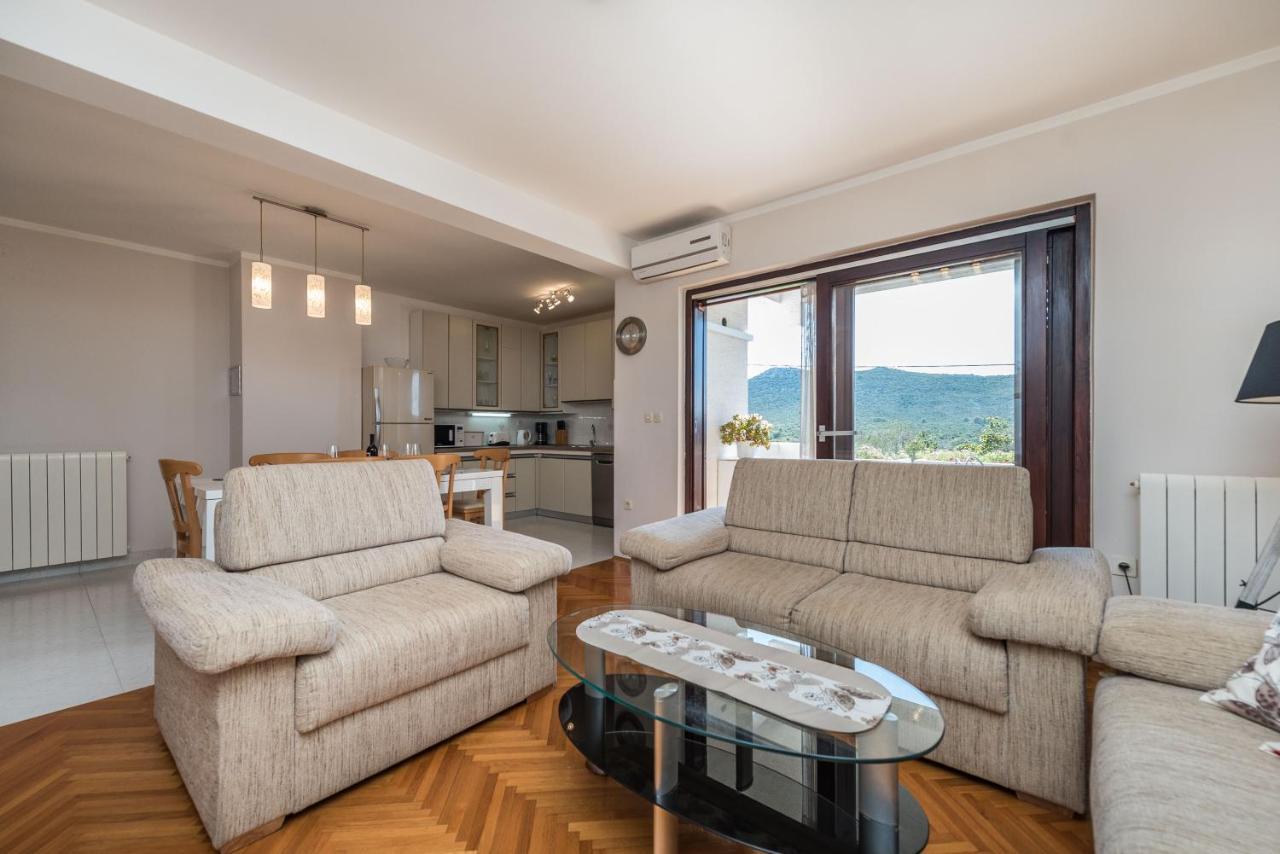 Stedi Apartment Lukoran Экстерьер фото