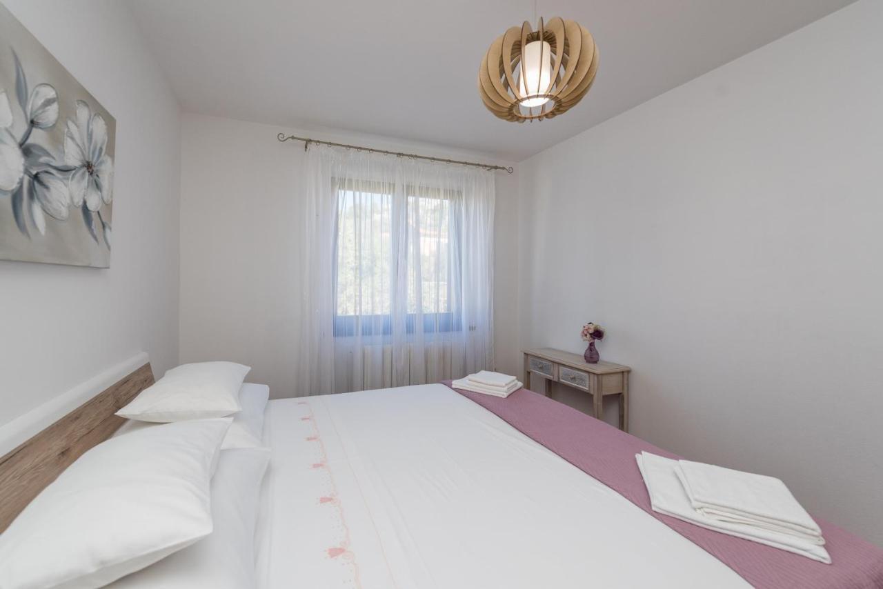 Stedi Apartment Lukoran Экстерьер фото